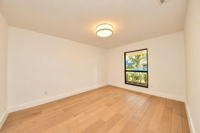 12503 Barryknoll Lane, Houston, TX 77024