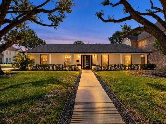 12503 Barryknoll Lane, Houston, TX 77024