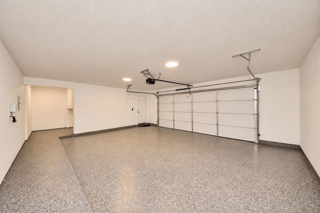 12503 Barryknoll Lane, Houston, TX 77024