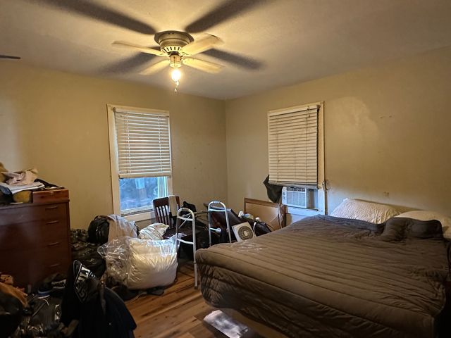 184 S Forest Avenue, Bradley, IL 60915