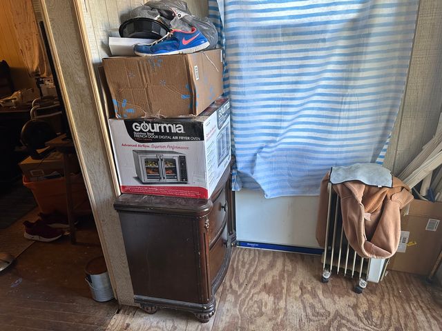 184 S Forest Avenue, Bradley, IL 60915