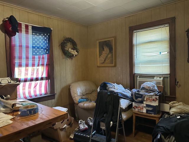 184 S Forest Avenue, Bradley, IL 60915