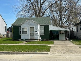 184 S Forest Avenue, Bradley, IL 60915