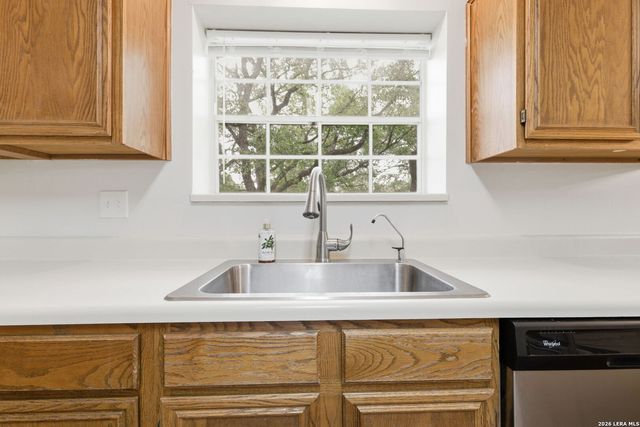 1626 Sixpence, San Antonio, TX 78253