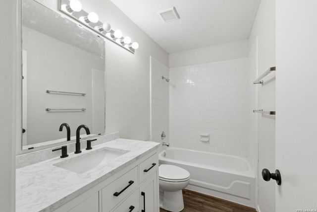 1626 Sixpence, San Antonio, TX 78253