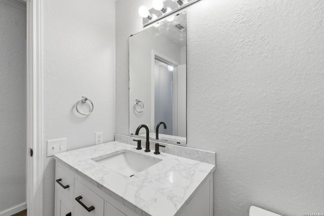 1626 Sixpence, San Antonio, TX 78253