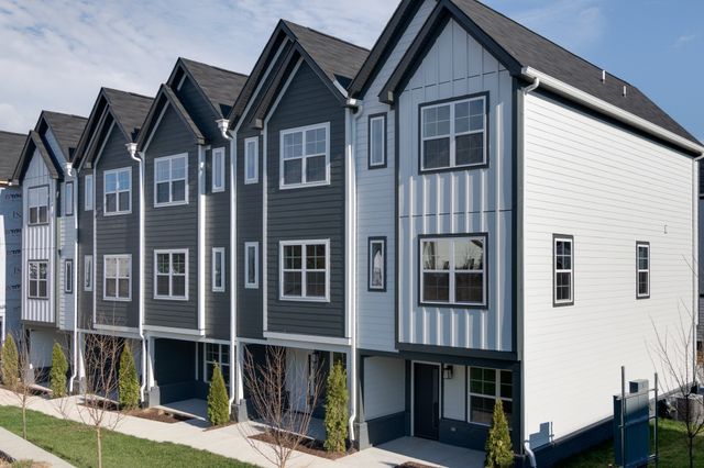 700 N DuPont Ave Unit 208, Madison, TN 37115