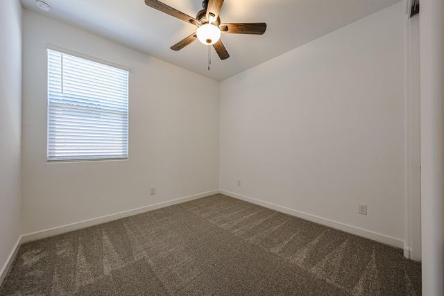 17347 W Gray Fox Trail, Surprise, AZ 85387