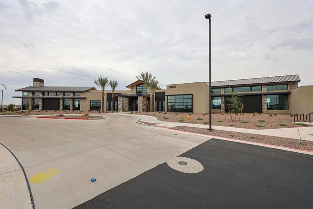17347 W Gray Fox Trail, Surprise, AZ 85387