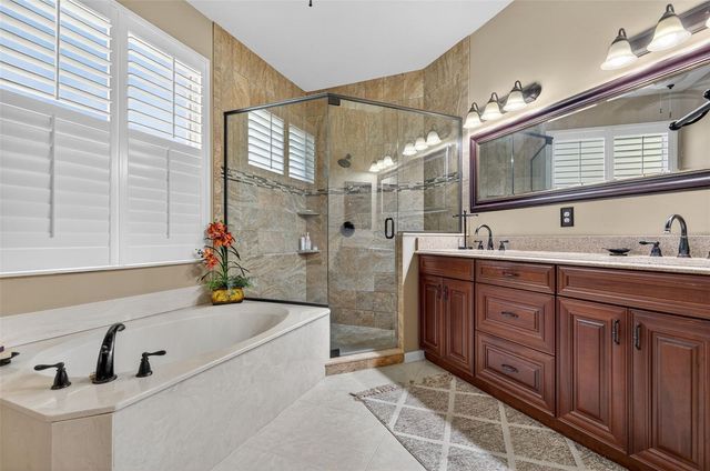 2766 GOLF LAKE DRIVE 50, Plant City, FL 33566