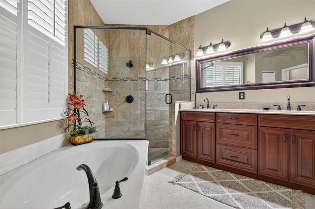 2766 GOLF LAKE DRIVE 50, Plant City, FL 33566
