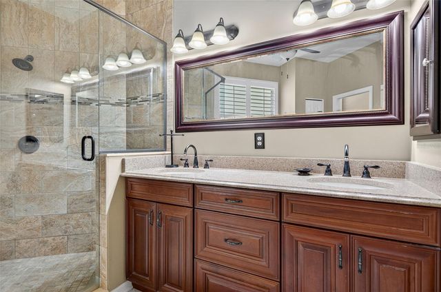 2766 GOLF LAKE DRIVE 50, Plant City, FL 33566