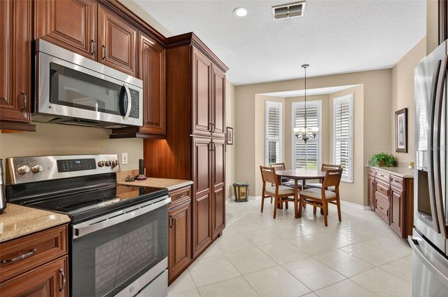 2766 GOLF LAKE DRIVE 50, Plant City, FL 33566