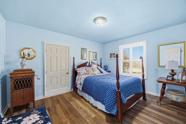 150 Royal Oaks Drive NE, Cleveland, TN 37323