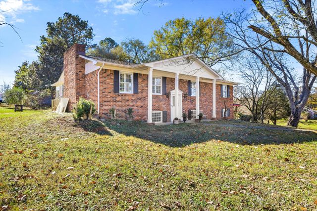 150 Royal Oaks Drive NE, Cleveland, TN 37323
