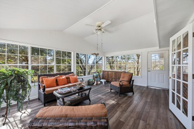 150 Royal Oaks Drive NE, Cleveland, TN 37323