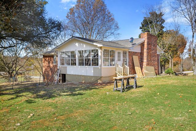 150 Royal Oaks Drive NE, Cleveland, TN 37323