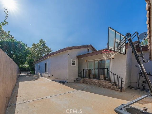 430 N Parish, Burbank, CA 91506