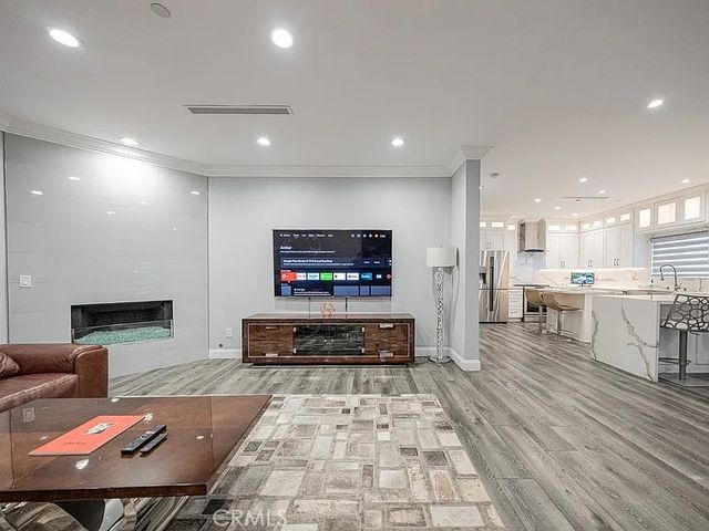 430 N Parish, Burbank, CA 91506