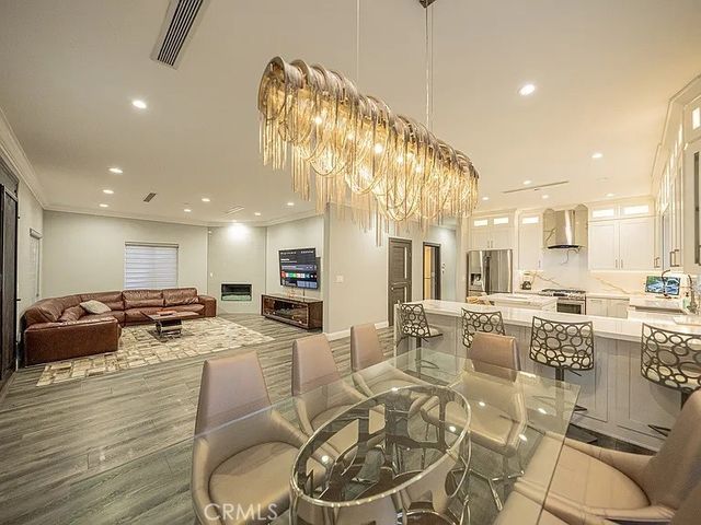 430 N Parish, Burbank, CA 91506