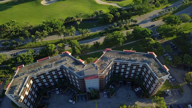 3301 N Country Club Dr 804, Aventura, FL 33180