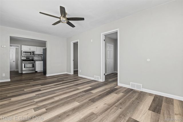 1539 Oconnor Avenue, Lincoln Park, MI 48146