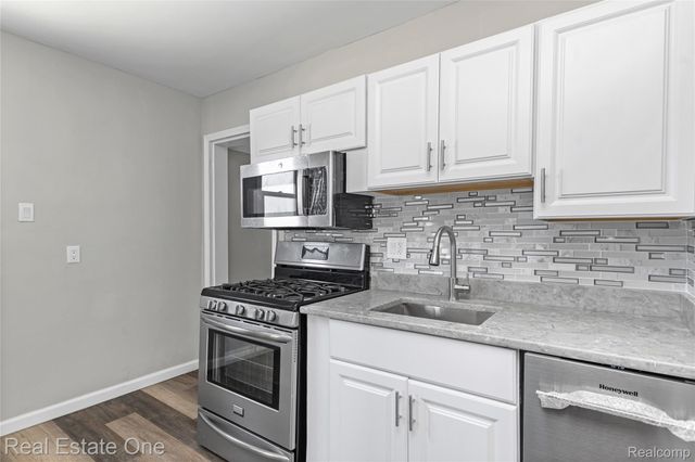 1539 Oconnor Avenue, Lincoln Park, MI 48146