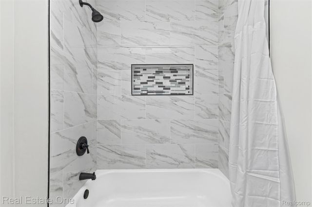 1539 Oconnor Avenue, Lincoln Park, MI 48146