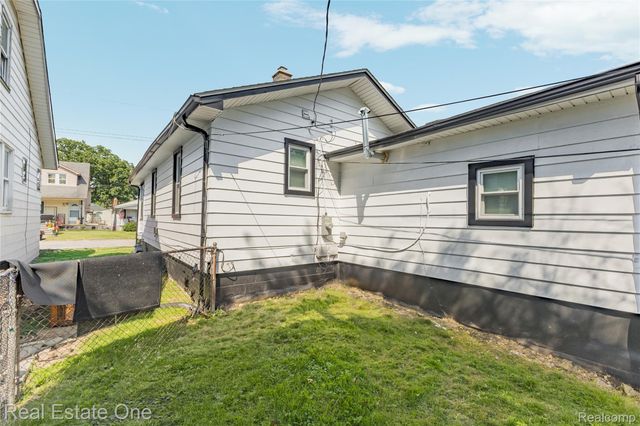1539 Oconnor Avenue, Lincoln Park, MI 48146