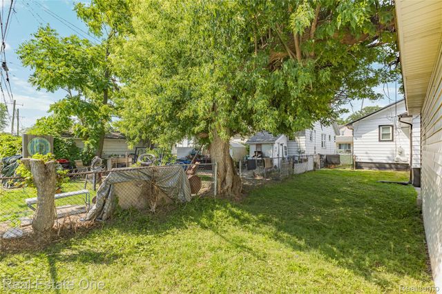 1539 Oconnor Avenue, Lincoln Park, MI 48146