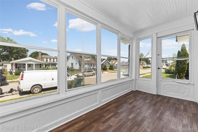 1539 Oconnor Avenue, Lincoln Park, MI 48146