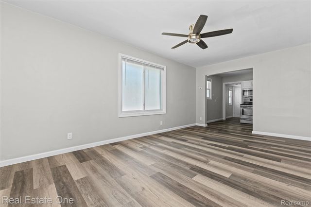 1539 Oconnor Avenue, Lincoln Park, MI 48146