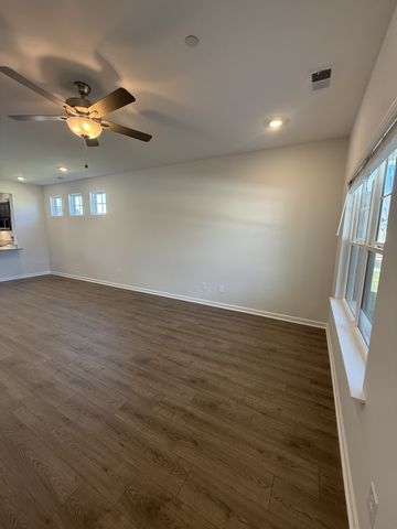110 Watershed Court, Ashland City, TN 37015