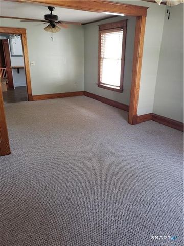 15 Dudley Street, Bristol, CT 06010