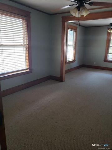 15 Dudley Street, Bristol, CT 06010