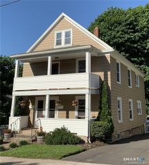 15 Dudley Street, Bristol, CT 06010