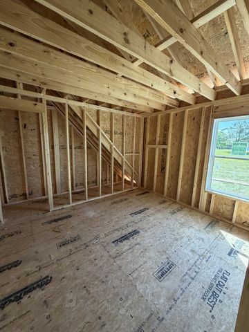 210 Parker Rd, Portland, TN 37148