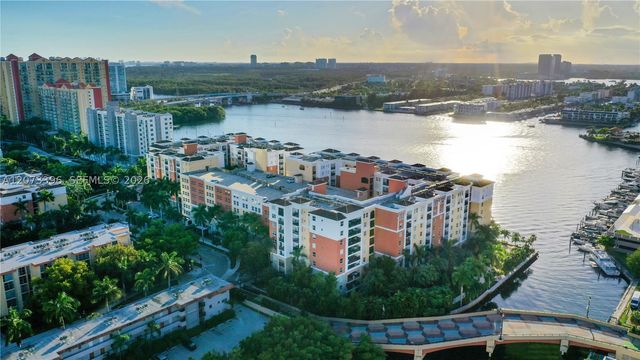 17150 N Bay Rd 2902, Sunny Isles Beach, FL 33160
