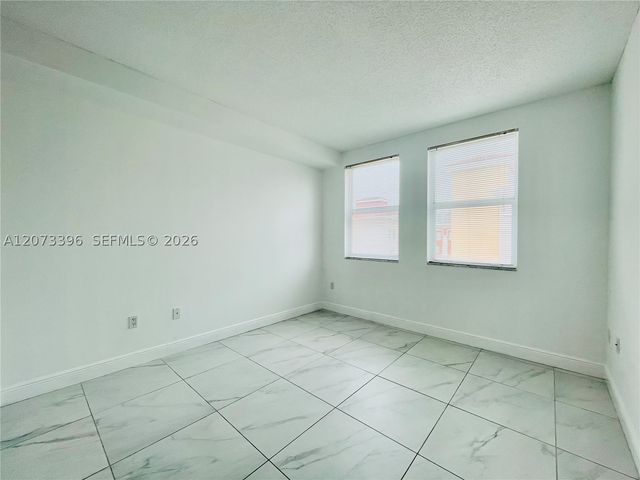 17150 N Bay Rd 2902, Sunny Isles Beach, FL 33160