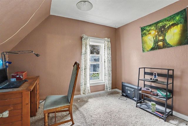 48 Burgess Drive, Galesburg, MI 49053