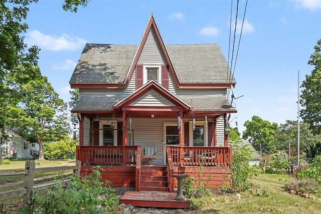 48 Burgess Drive, Galesburg, MI 49053