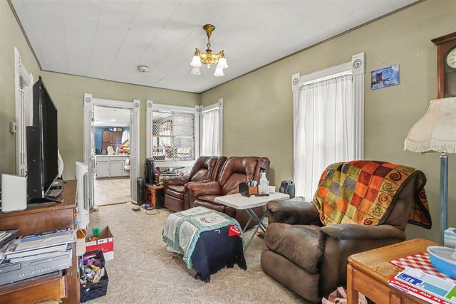 48 Burgess Drive, Galesburg, MI 49053
