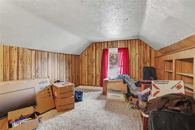 48 Burgess Drive, Galesburg, MI 49053