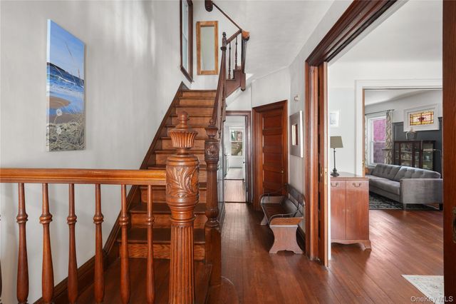 3020 Bainbridge Avenue, Bronx, NY 10458