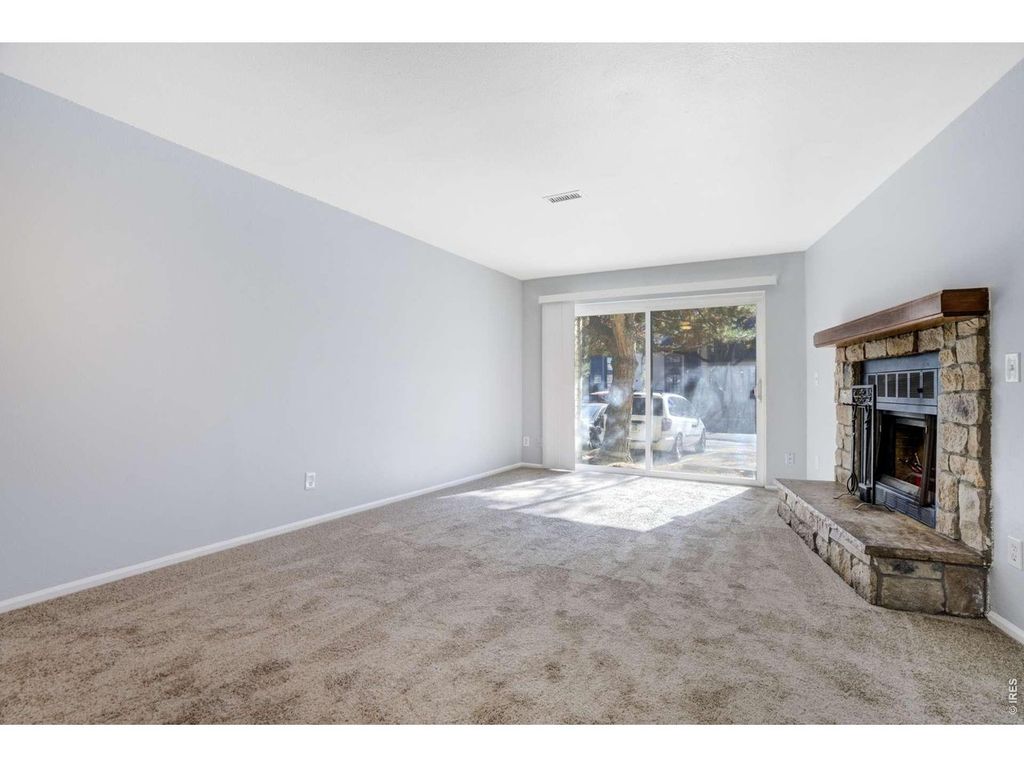 16001 E Alaska Pl 1, Aurora, CO 80017