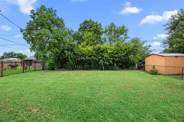 3110 Brisbane Street, Houston, TX 77051