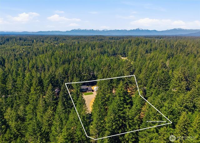 3625 SW Huckleberry Road, Port Orchard, WA 98367