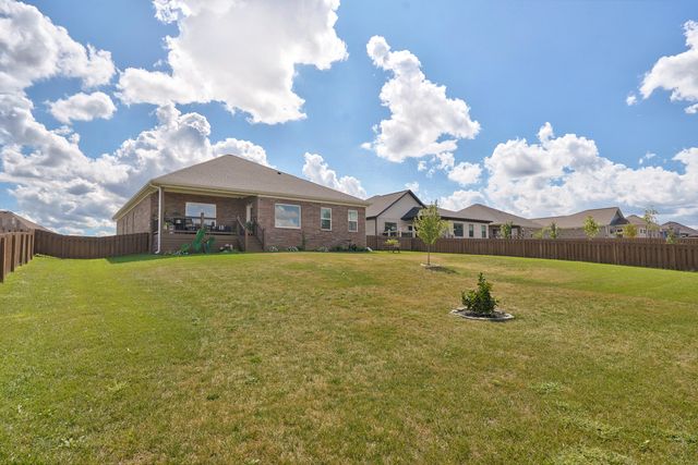 1065 W Gaslight Drive, Springfield, MO 65810