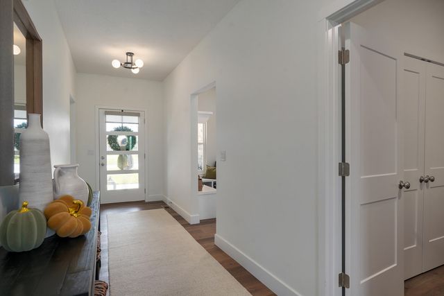 1065 W Gaslight Drive, Springfield, MO 65810