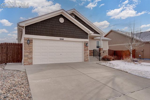 8468 Chasewood Loop, Colorado Springs, CO 80908